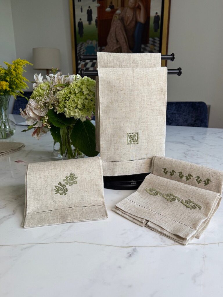 Toalla de manos avena / Dos Tucanes verde