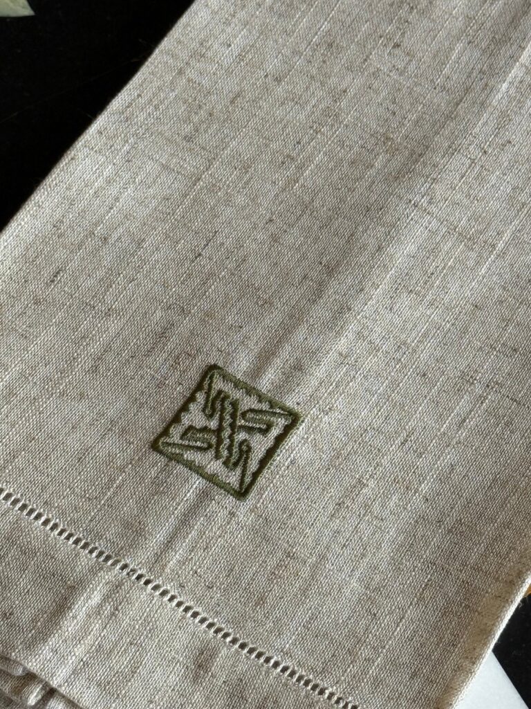 Toalla de manos avena/ Sello verde