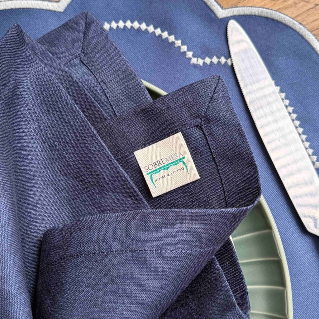 Servilleta azul marino