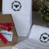 Toallas de Mano Bordado Abeja Negro (Gift box)