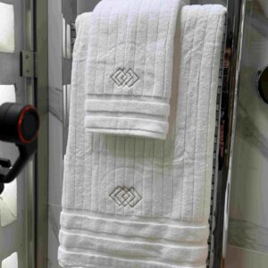 Toalla Rombos blanca (extra grande)